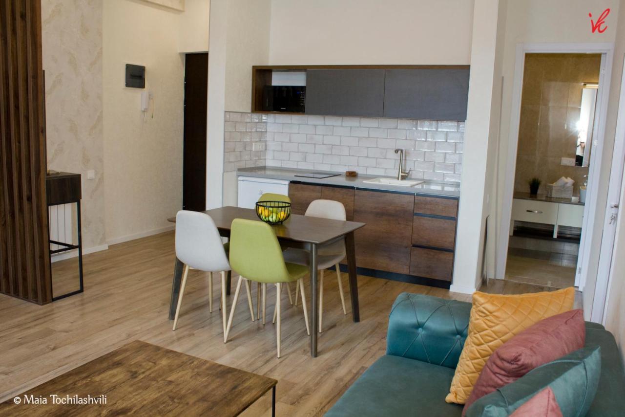 Апартаменты Sameba Luxury, Golden View Тбилиси Экстерьер фото