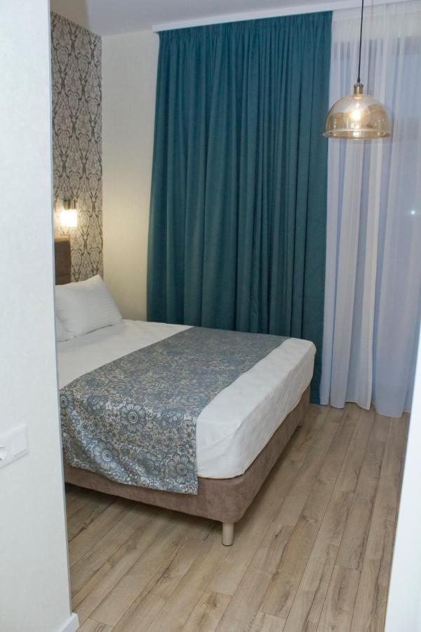 Апартаменты Sameba Luxury, Golden View Тбилиси Экстерьер фото